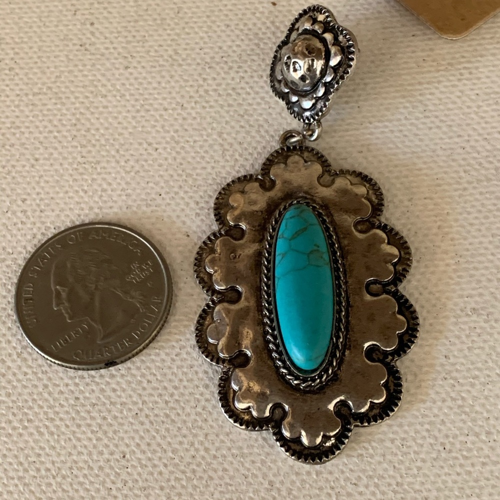 Silver Earrings - Picture 4 of 4